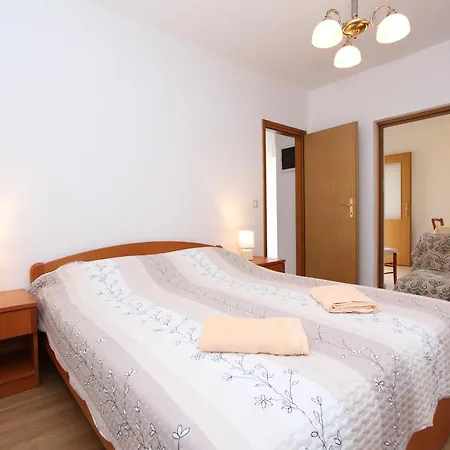 Apartment Robi